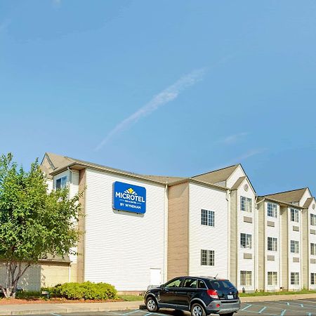 Microtel Inn & Suites By Wyndham Detroit Розвилл Экстерьер фото